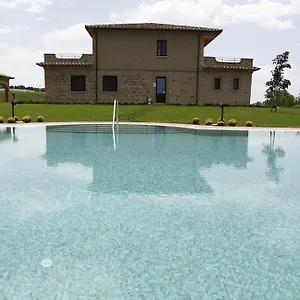  Vakantieboerderij Poggio Al Tufo